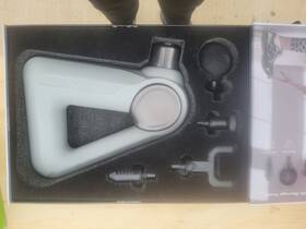 Brookstone 021331083500 Cordless Percussion Muscle Massager 4 Heads Rechargeable Battery