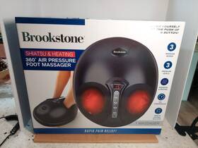 1600-noc Brookstone Foot Massager Shiatsu And Heating Rapid Pain Relief Remote Control