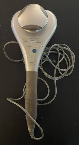 2352333 Brookstone 15-speed Dual Node Percussion Vibrating Full Body Massager