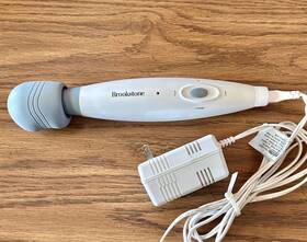A12pb-252859-08 Brookstone Massager Wand Model Tested And Works Great