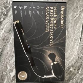 Bk1402-noc Brookstone Reach Pulse Pro Percussion Massager Rechargeable 4 Attachments Black