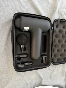 Bk1720m-blk Brookstone Brook Stone Cordless Percussion Massager Brand New Open Box Never Used In Case