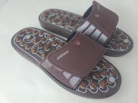 Byriver 726084501003 Accupressure Foot Massage Acupoint Stimulation Sandals Brown Size Large