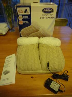 Dr. Scholls 630623080242 Soothing Foot Warmer And Vibration With Memory Foam Uses Electricity