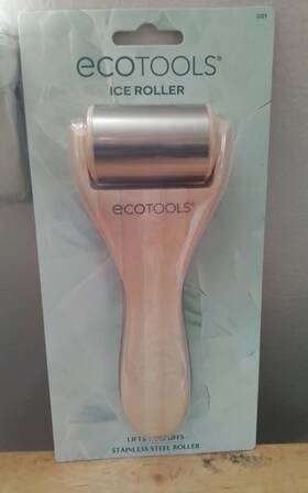 Ecotools 079625456752 Stainless Steel Ice Roller For Face And Body Lifts Depuffs