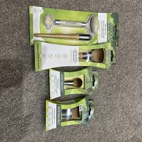 7517m Ecotools Eco Tools Jade Roller Duo And Three Brushes