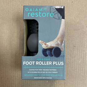 05-63445 Gaiam Restore Hot And Cold Pain Relief Foot Massage Roller Plus Grey New Soothe