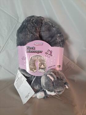 Health Touch 889779008161 Healthtouch Polyester Fibers Neck Massager Gray Cat Requires 2 Aa Batteries