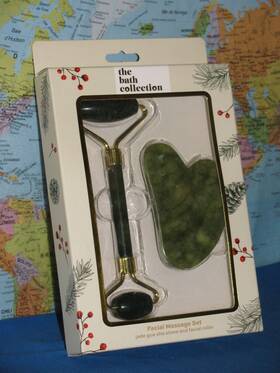 C108059 Jade Gua Sha Stone And Facial Roller The Bath Collection Massage Set Brand New