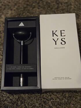 Keys Soulcare 609332450011 Obsidian Facial Roller