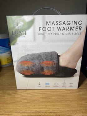 Lomi 680079405076 Massaging Foot Warmer With Ultra Plush Microfleece. New Unopened Box