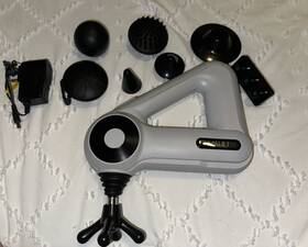 Mdm1109 Mahli Rechargeable Handheld Massager With Charging Cord And Attachments