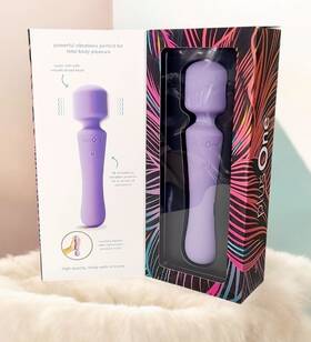 Plus One 843445025302 Vibrating Massage Wand Purple