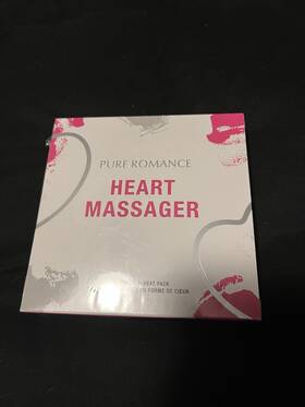 0974 Pure Romance Heart Massager Shaped Heat Pack Reusable Sealed New
