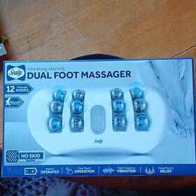 Sl-hw-ma-141-wt Sealy Vibrating Cordless Foot Massager 12 Heads Battery Ma-141 White