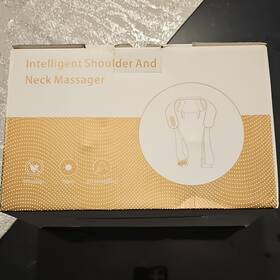 Rt-106 Shoulder And Neck Massager Wireless Heat 5d Kneading For 5v