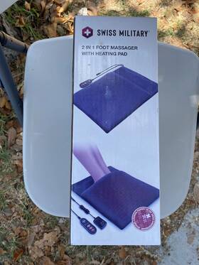 Cf-6908 Swiss Military 2-in-1 Foot Massager With Heating Pad