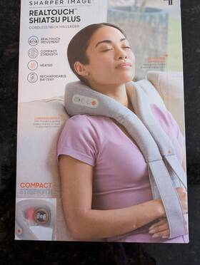 1017478 The Sharper Image Realtouch Cordless Neck Shoulder Shiatsu Massager Heated Mint