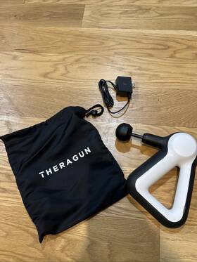 200100987 Theragun Liv Percussion Muscle Massage Gun Deep Tissue Neck And Back Massager