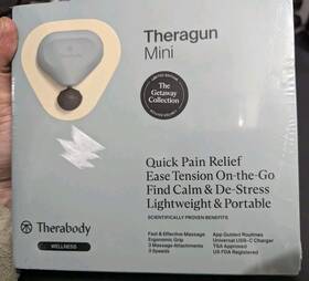 Theragun 840295407586 Therabody Mini Handheld Electric Massager The Getaway Collection Green