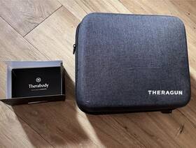 Theragun A03045 Prime Percussive Massage Gun Black Handheld With Case 4 Heads