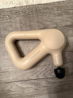 Tg0003969-1a50 Theragun Relief Percussion Massager Sand