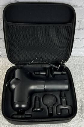 Ze100520 Titan Deep Tissue Massager 3 Speeds 6 Heads Charging Cable Working