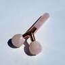 Zaq-roller Zaq Lilly Rose Quartz Relief Facial Roller Massager Tightening Tool