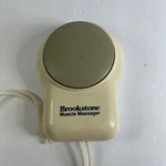 Brookstone Handheld Personal Muscle Massager White Portable Battery Operated. Fixed Price $20.00.