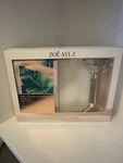 New Zoe Ayla Satin Pillow Case, Headband Jade Facial Roller All One Set. Fixed Price $5.00.