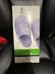 Conair Foot Vibes Massaging Vibrating Slippers Sports Series Flexible Size 6-8.5. Fixed Price $12.98.