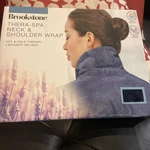 Brookstone Spa Hot & Cold Therapy Lavender Infused Neck Shoulder Wrap. Fixed Price $40.00.