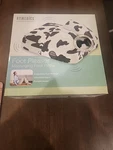 Homedics FM-4CWB Foot Massaging Plush Warm Cow Print Pillow New! Sealed!. Fixed Price $10.00.
