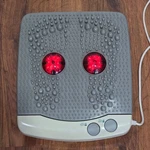 Deluxe Electric Foot Massager W/infared Heat YS-322 Vibrating Therapy. Fixed Price $9.99.