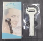 Cool-it Roller Ice Therapy Face Skin Facial Massager White. Fixed Price $22.99.