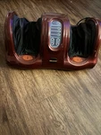 H&b Luxuries Shiatsu Kneading Rolling Foot Massager Personal Health Studio 9902S. Fixed Price $50.00.
