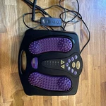 Thumper Versa Pro 403NA Foot Massage Machine Black Deep Tissue With Remote. Fixed Price $170.99.