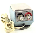 Vintage Pollenex 2-SPEED Electric Deep Heat Vibrating Hand Massager Model HM-80. Fixed Price $19.99.