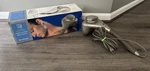 Brookstone 15 Speed Professional Percussion Massager 235333 Handheld + Box Works. Fixed Price $50.00.