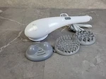 Sharper Image SMG1101WH Handheld Vibrating Massager W/ Heat & 3 Head Attachments. Fixed Price $19.87.