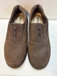 Cobbie Cuddler Woman Suede Shoes Ultra Massage 8 Lifetime Comfort Poron 4000. Fixed Price $23.25.