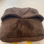 Brown Homedics Sole Soother Ultra Plush Fabric Vibration Foot Massager. Fixed Price $7.00.