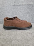 Cobbie Cuddler Woman Suede Shoes Ultra Massage 10 Lifetime Comfort Poron 4000. Fixed Price $19.99.