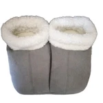 Visage Pro Style Heated Memory Foam Foot Massager One Size Plug In. Fixed Price $20.00.